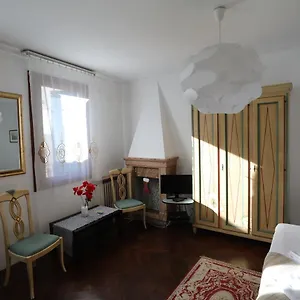 https://lovely-apartment-in-venice.hotelinveneto.com