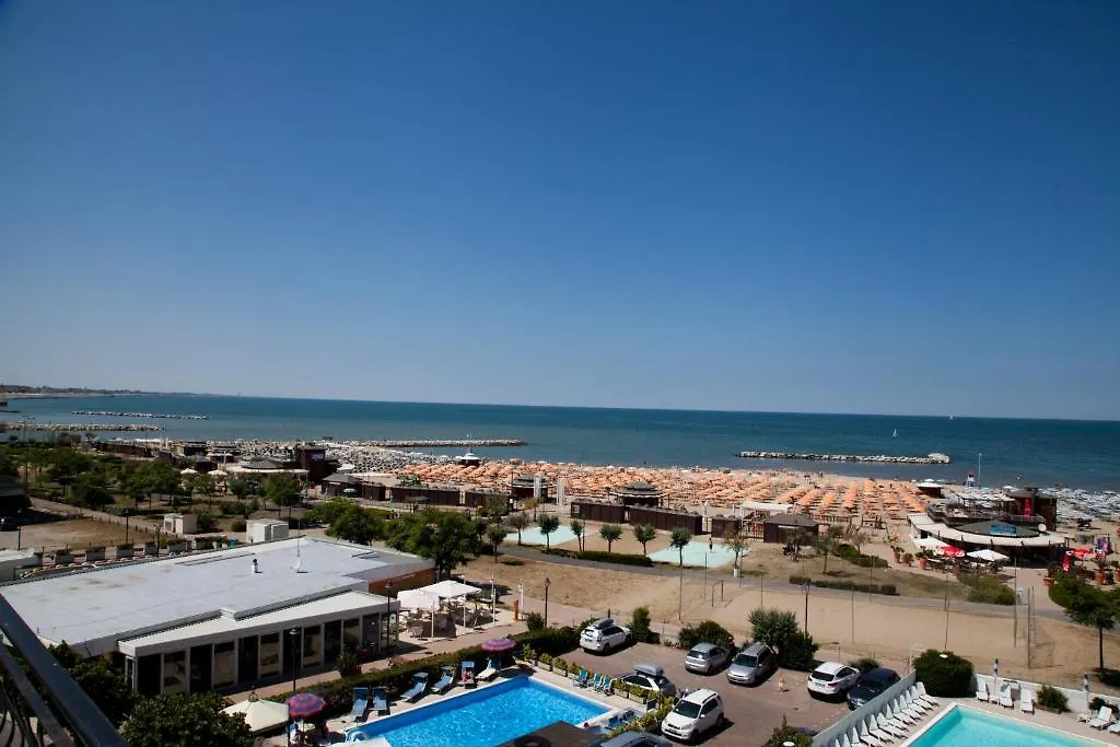 Residence Record Rimini Aparthotel